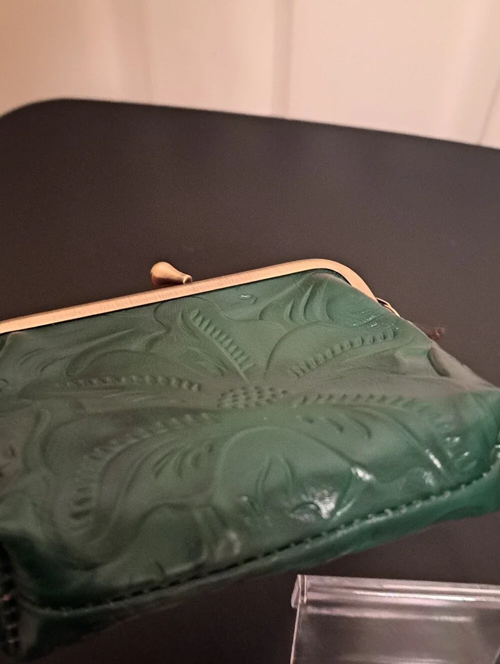 Patricia Nash Emerald Green Embossed Leather Kiss-Lock Coin Purse with Keyring,